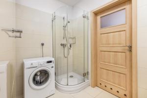 Łazienka w obiekcie Apartamenty Casa Marina