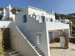 Fotografia z galérie ubytovania Modern new Villa,amazing Aegean view v destinácii Triandáros