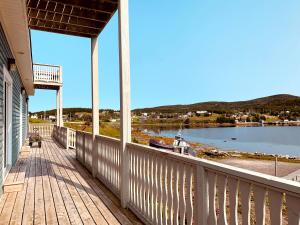 Gallery image of Gros Morne BaseCamp in Norris Point