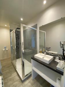 Kúpeľňa v ubytovaní Relais Les Loges-Etretat + 30 fotografií