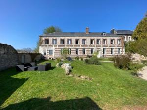 Vonkajšia záhrada v ubytovaní Relais Les Loges-Etretat