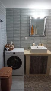 Un baño de Oasis house - for relaxing holidays near the beach 20 fotos más