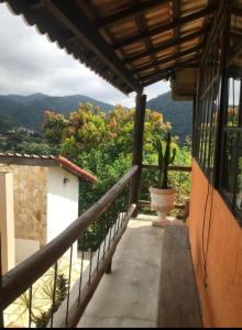 Ein Balkon oder eine Terrasse in der Unterkunft Casa charmosa