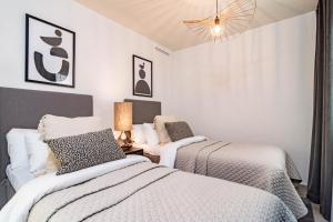 Posteľ alebo postele v izbe v ubytovaní INF27E- Holiday home Estepona by Roomservices + 37 fotografií