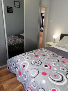Cama o camas de una habitación en Apartament Mazowiecka