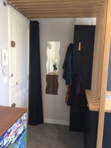 Fotografie z fotogalerie ubytování Dinard: studio à 100 m de la plage de L'Ecluse v destinaci Dinard