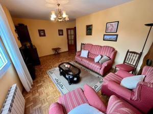 Posedenie v ubytovaní Apartamento en A Pontenova