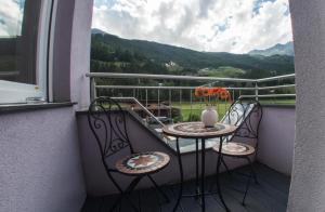 Výhľad na hory alebo výhľad na hory priamo z apartmánového hotela