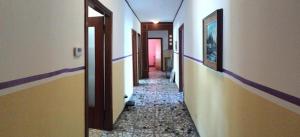 梅斯特Chowdhury House Unit 2的相册照片