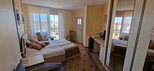 Postel nebo postele na pokoji v ubytování Apartamenty Hexagon nr 20