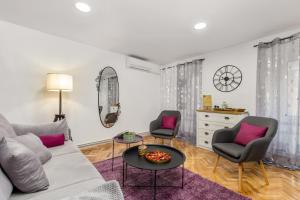 Posedenie v ubytovaní Apartment Sancti Viti