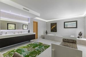 Kép Holiday villa for rent in Marbella szállásáról Esteponában a galériában