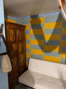A bed or beds in a room at A casa di Oba, a pochi minuti dal mare (IUN P9041)