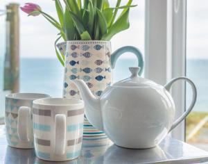Coffee and tea making facilities at The View