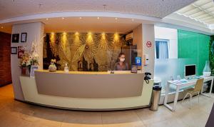 TV a/nebo společenská místnost v ubytování The Hotel