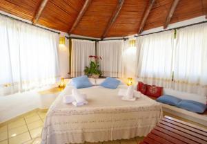 Ein Bett oder Betten in einem Zimmer der Unterkunft Cozy Studio Porto Rotondo 35 m² + Pool