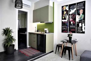 Kuchyňa alebo kuchynka v ubytovaní Central urban studio B + 4 fotografie