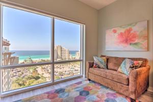 Posezení v ubytování Sandestin Beach Resort Condo with Ocean Views!