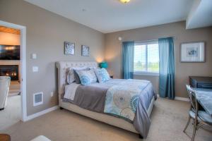Ένα ή περισσότερα κρεβάτια σε δωμάτιο στο Vista Del Mar Beach Condominium