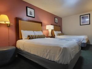 Gallery image of Star Inn Barstow in Barstow