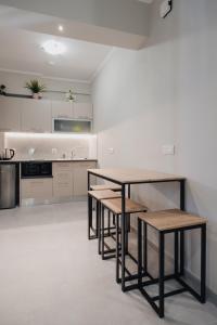 Kuchyňa alebo kuchynka v ubytovaní Savere luxury studios