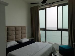 Katil atau katil-katil dalam bilik di Apartment Universal +38 gambar