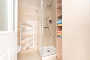 Kúpeľňa v ubytovaní Comfortable Apartments Vienna 1100 with contactless Check-in