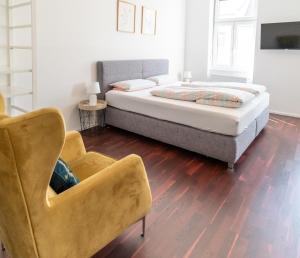 Posteľ alebo postele v izbe v ubytovaní Comfortable Apartments Vienna 1100 with contactless Check-in
