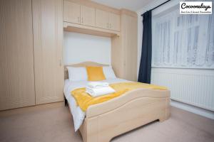 Gallery image of Cocooonstays Short Lets & Serviced Accommodation Hayes in Hayes