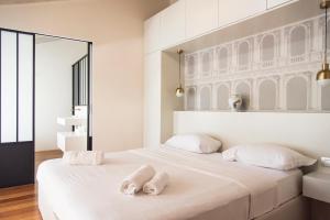 Posteľ alebo postele v izbe v ubytovaní YouHosty - Luxury Town House