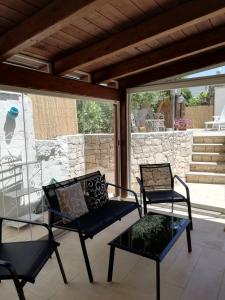 Χώρος καθιστικού στο Luxury Trulli Sabotino 48