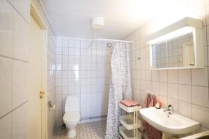 Koupelna v ubytování Frost Longstay Sundellsgatan 3 C