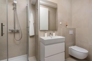 Kúpeľňa v ubytovaní Studio apartments in center of Opatija + 17 fotografií