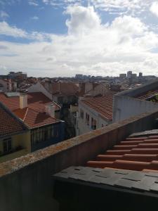 En generell vy över Lissabon eller utsikten över staden från lägenheten