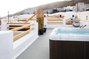 Nespecifikovaný výhled na hory nebo výhled na hory při pohledu z aparthotelu