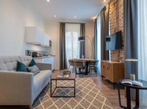 Kuchyňa alebo kuchynka v ubytovaní Home Art Apartments Málaga
