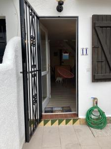 Fotografia z galérie ubytovania Charmante maison coeur de ville 650m plage v destinácii Empuriabrava