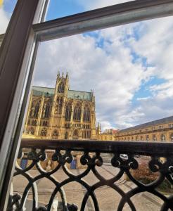 Balkón nebo terasa v ubytování Hôtel de la Cathédrale Metz