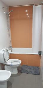 A bathroom at Apartamento C2 1Dormitorio