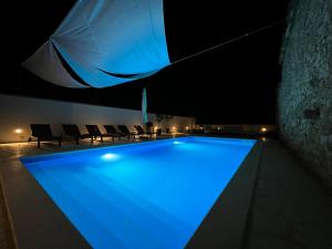 Bazén v ubytování Boutique House Ika with Private Swimming Pool nebo v jeho okolí