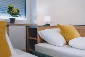 Posteľ alebo postele v izbe v ubytovaní Spa Chalet by we rent