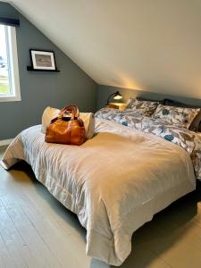 Postel nebo postele na pokoji v ubytování Lofoten_Beach_Hollyday_House_Eggum