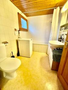 Koupelna v ubytování Schöne Ferienwohnung mit Seeblick