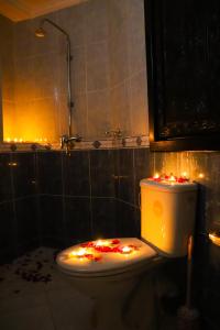 A bathroom at Hôtel Riad Salam Agadir