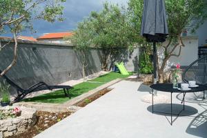Zahrada ubytování Apartman Rusula Vodice