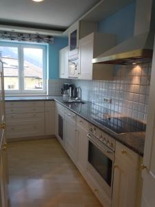 Küche/Küchenzeile in der Unterkunft Nebenhaus - Haus Heigl