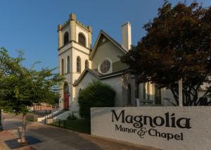 HumboldtMagnolia Manor and Chapel的相册照片