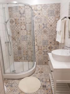 Koupelna v ubytování Raganas Ķēķis Hotel