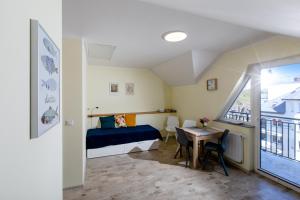 Postel nebo postele na pokoji v ubytování Apartament MORSKI 407 Dziwnówek nad morzem EPapartamenty