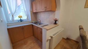 Kuchyň nebo kuchyňský kout v ubytování Apartment Zamardi 9 + 32 fotografií